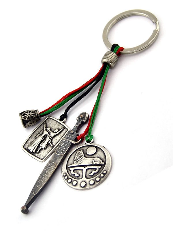 Cluster Keychain – Chechen Flag, Dagger, and Dancing Couple Figurine Keychain