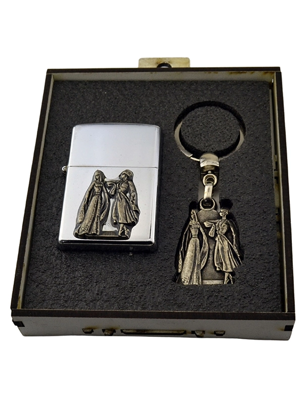 Caucasian Circassian Couple Figurine Chrome Gas Lighter