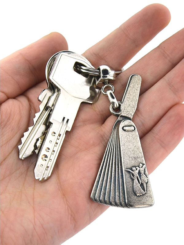 Caucasian Circassian Baceç Keychain - Nickel Oxide Coating