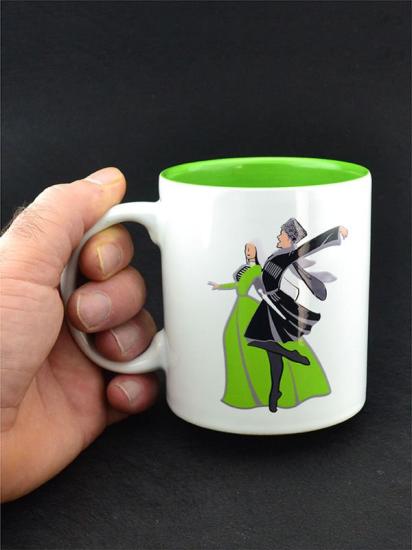 Kafkas Oynayan Çift Fifür Baskılı Seramik Kupa Bardak